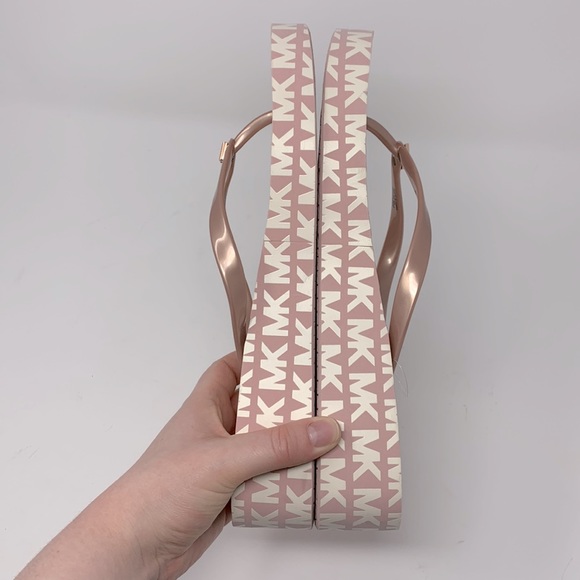 NWOT Michael Kors Bedford MK Logo Platform Wedge Flip Flop Sandals - Picture 5 of 8